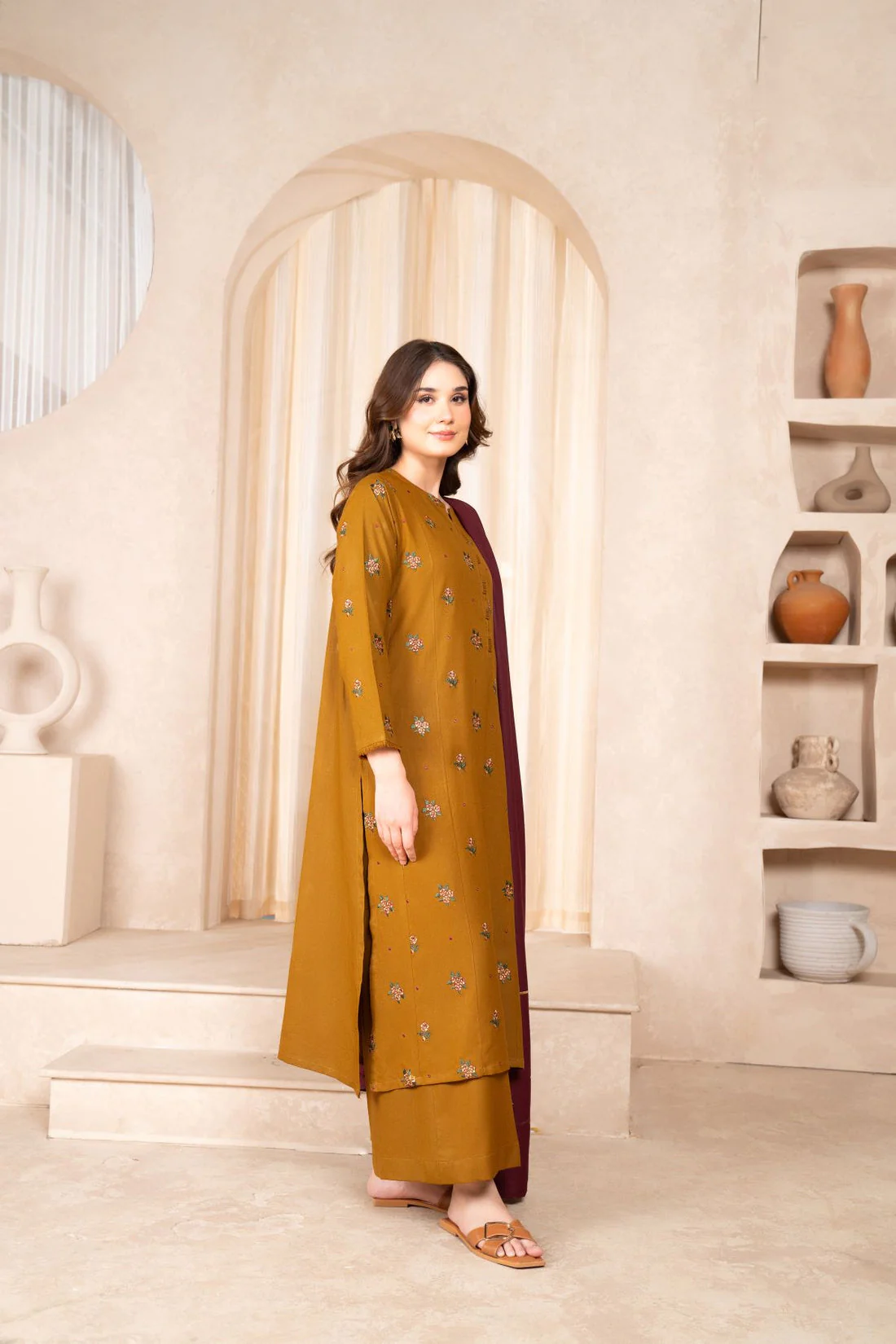 3 PC UNSTITCHED LAWN EMBROIDERED