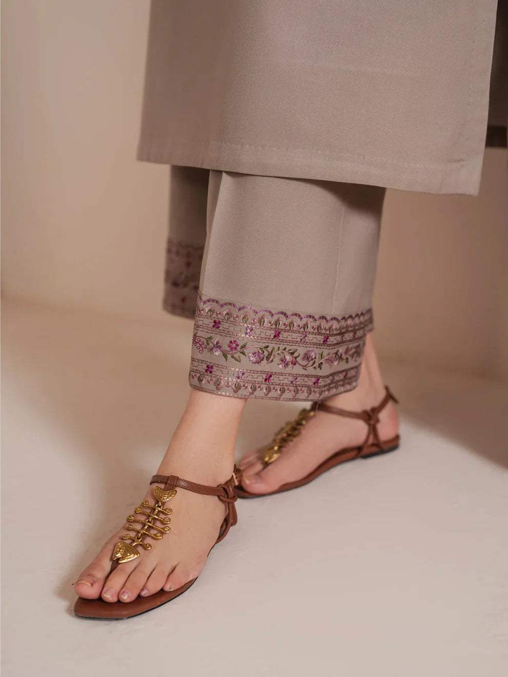 3 PC WINTER DHANAK EMBROIDERED